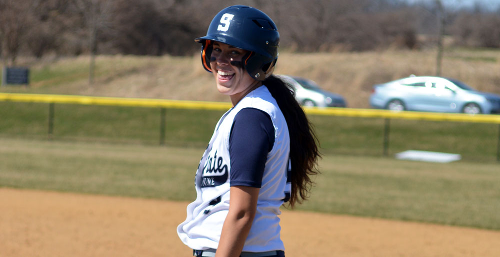 Softball Closes Season With Triumph In USCAA Ninth-Place Game