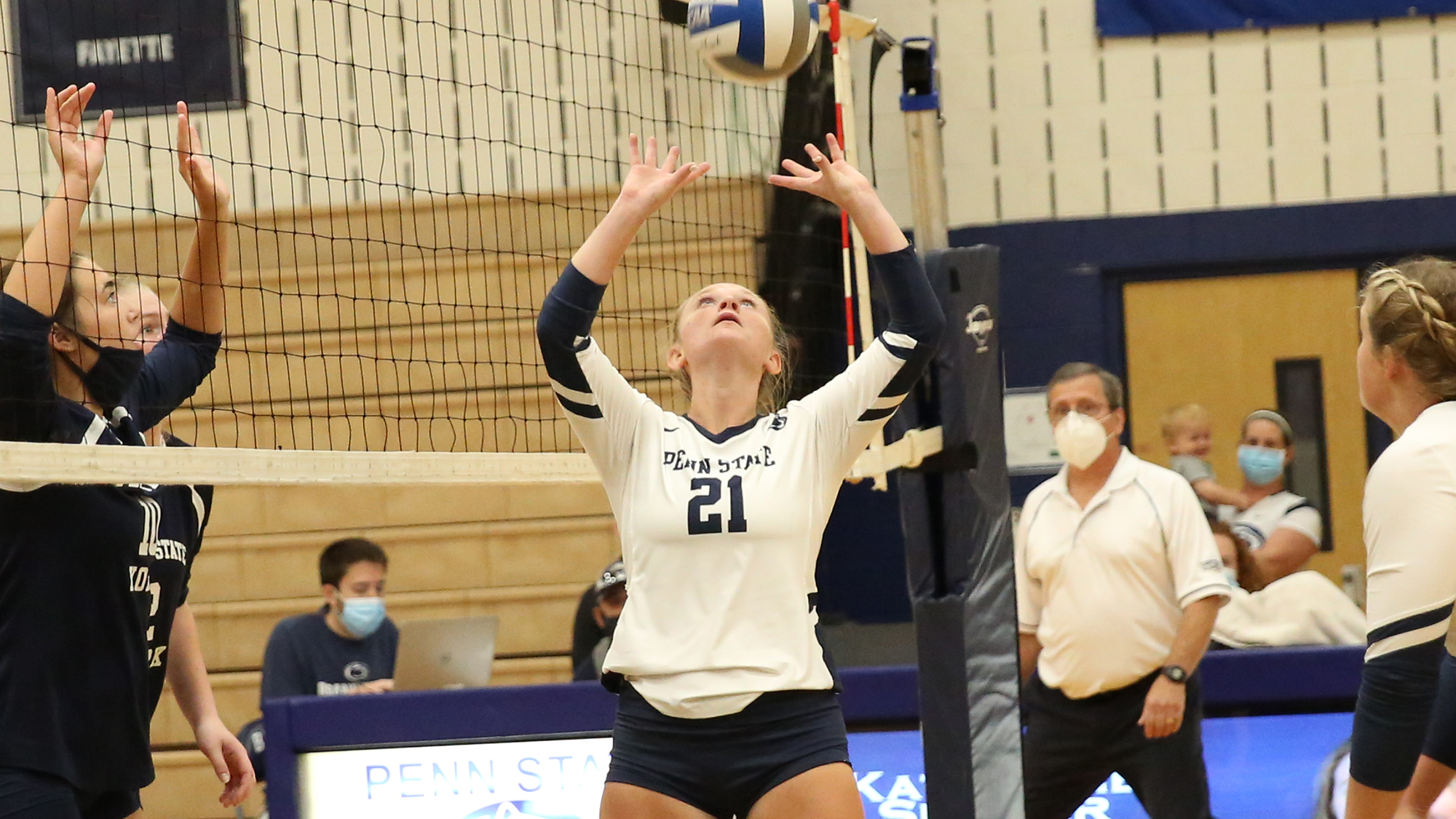 Swenson Lands Weekly Awards From PSUAC And USCAA